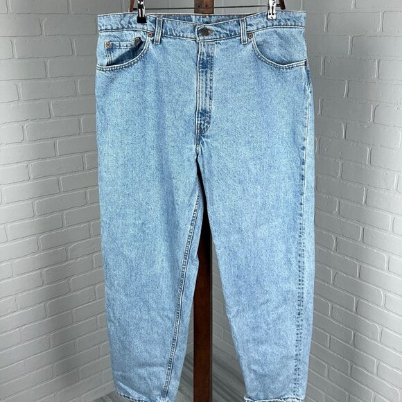 Levis 550 Jeans Men 42Wx32L Light Blue Relaxed Fit Taper Leg Cotton Bat Wing VTG - Picture 1 of 13